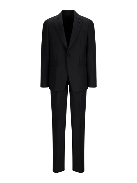 MAN SUIT EVENT TUXEDO