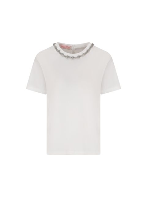 T-SHIRT CON COLLO RICAMATO CON STRASS