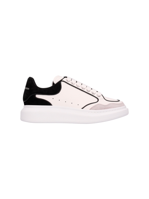 OVERSIZE SNEAKERS