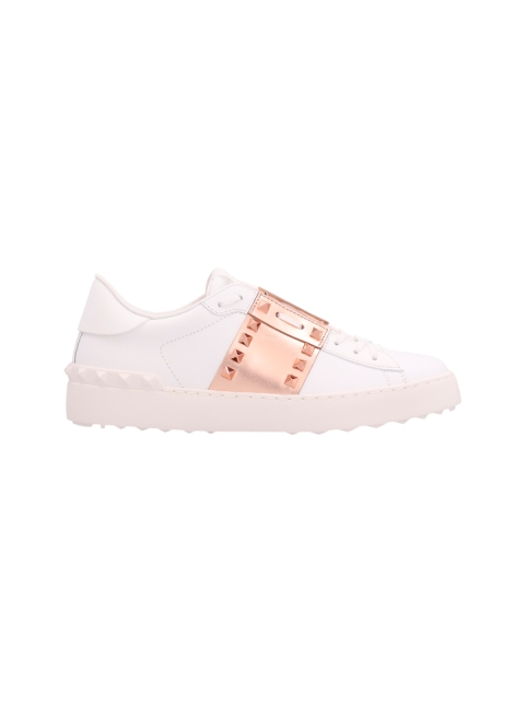 TRAINER
