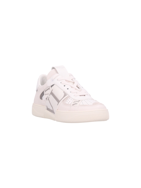 TRAINER