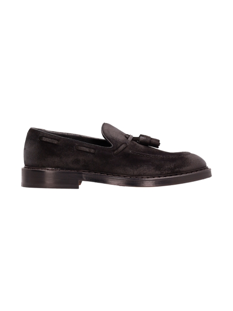 TASSEL MOCCASINS