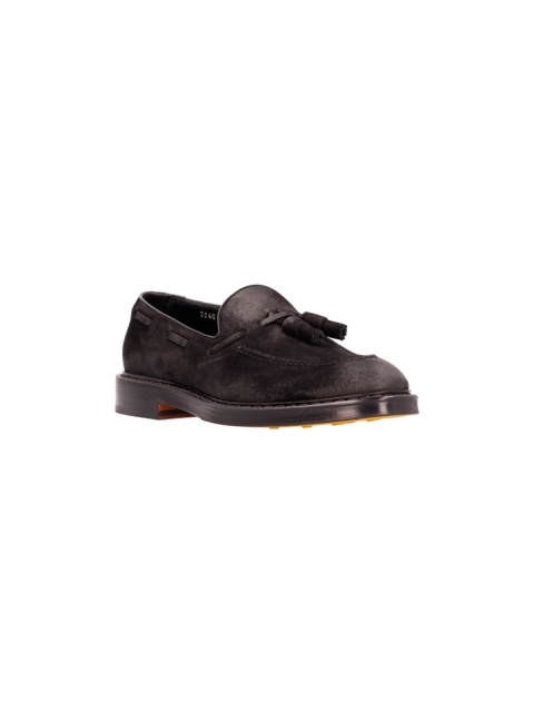 TASSEL MOCCASINS