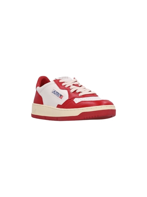 MEDALIST LOW LEATHER SNEAKERS