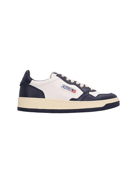 MEDALIST LOW LEATHER SNEAKERS