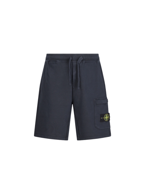 SPORTS SHORTS WITH COMPASS APPLICATION