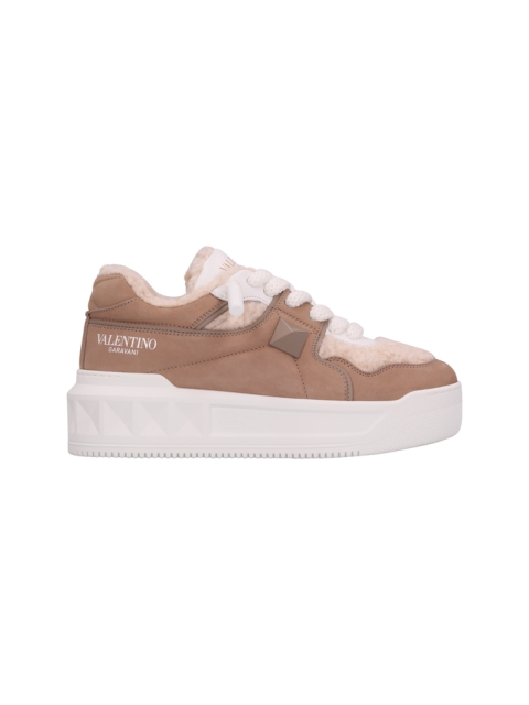 SNEAKER