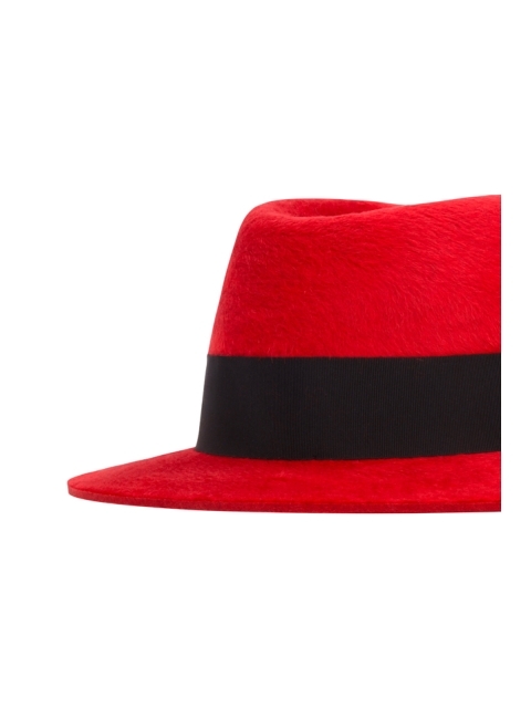 FEDORA WITH DETAIL